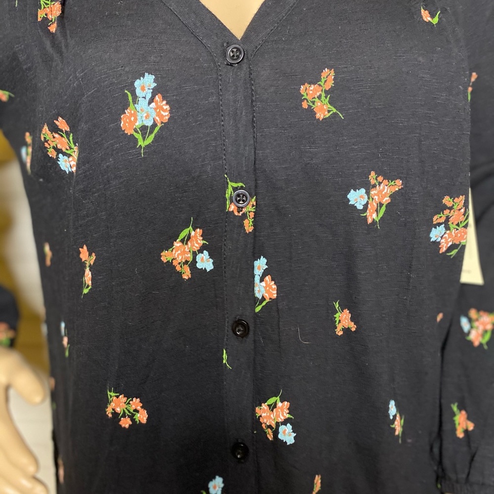 Lucky Brand Floral Print Peasant Top Size S/P NWT - Picture 3 of 5